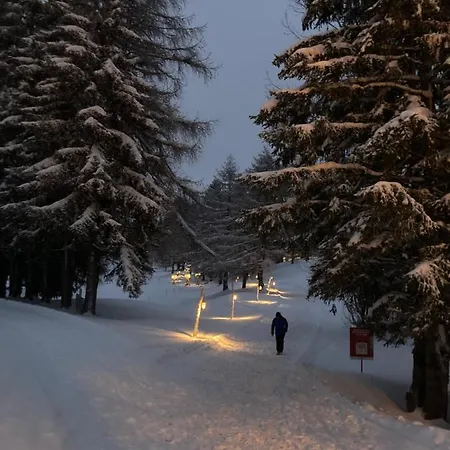 Eglantine With Stunning Views Of The Valais Peaks Apartment